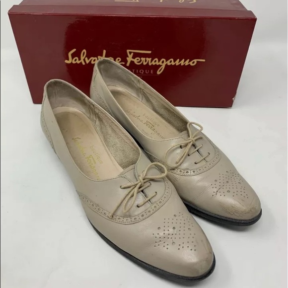 SALVATORE FERRAGAMO BOUTIQUE WOMENS ITALY FABRIC - Picture 1 of 1